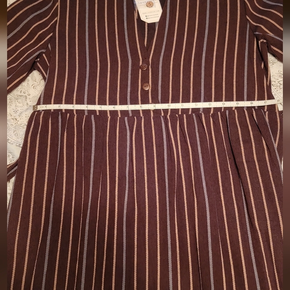 Loveriche NWT Brown Striped dress size e L - Picture 7 of 10